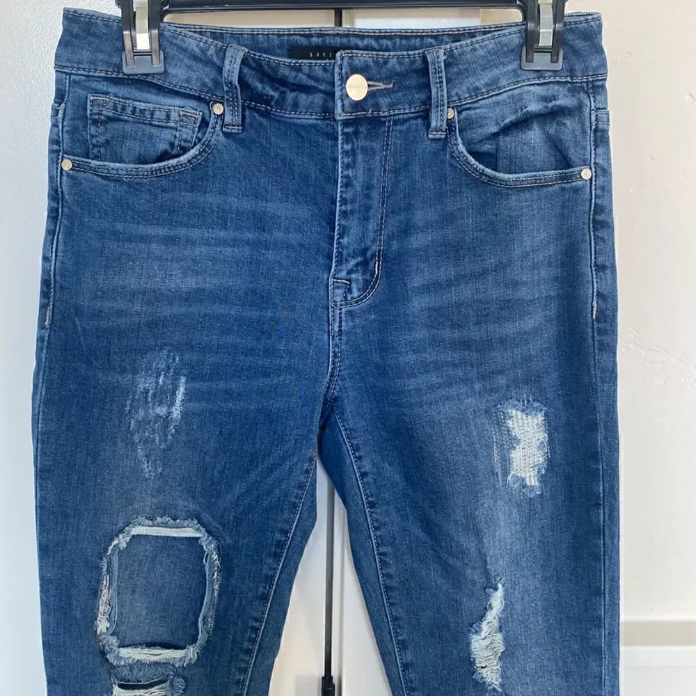 Sanctuary Denim Women’s Mid-Waisted Distressed Skinny Jeans Med Wash Size 27